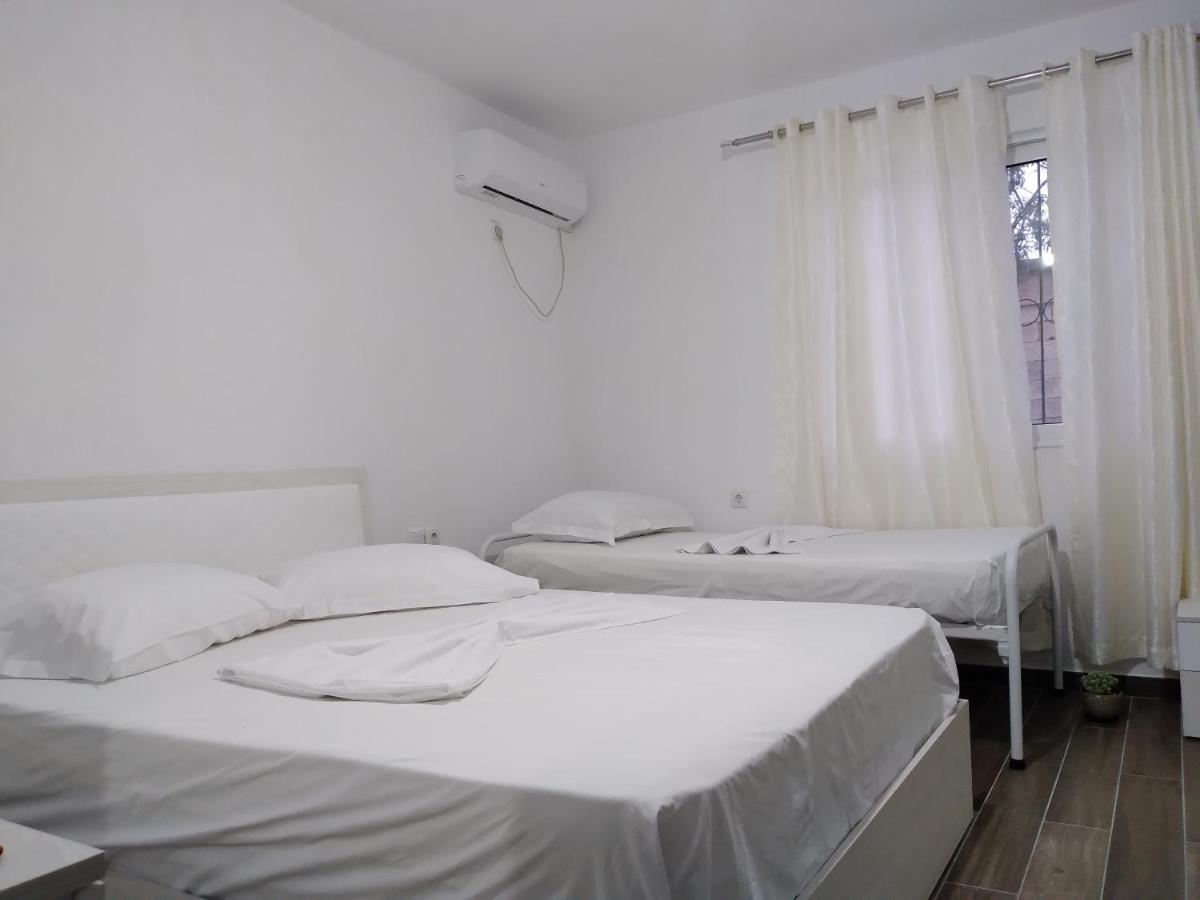 Condo Rooms Saranda Extérieur photo