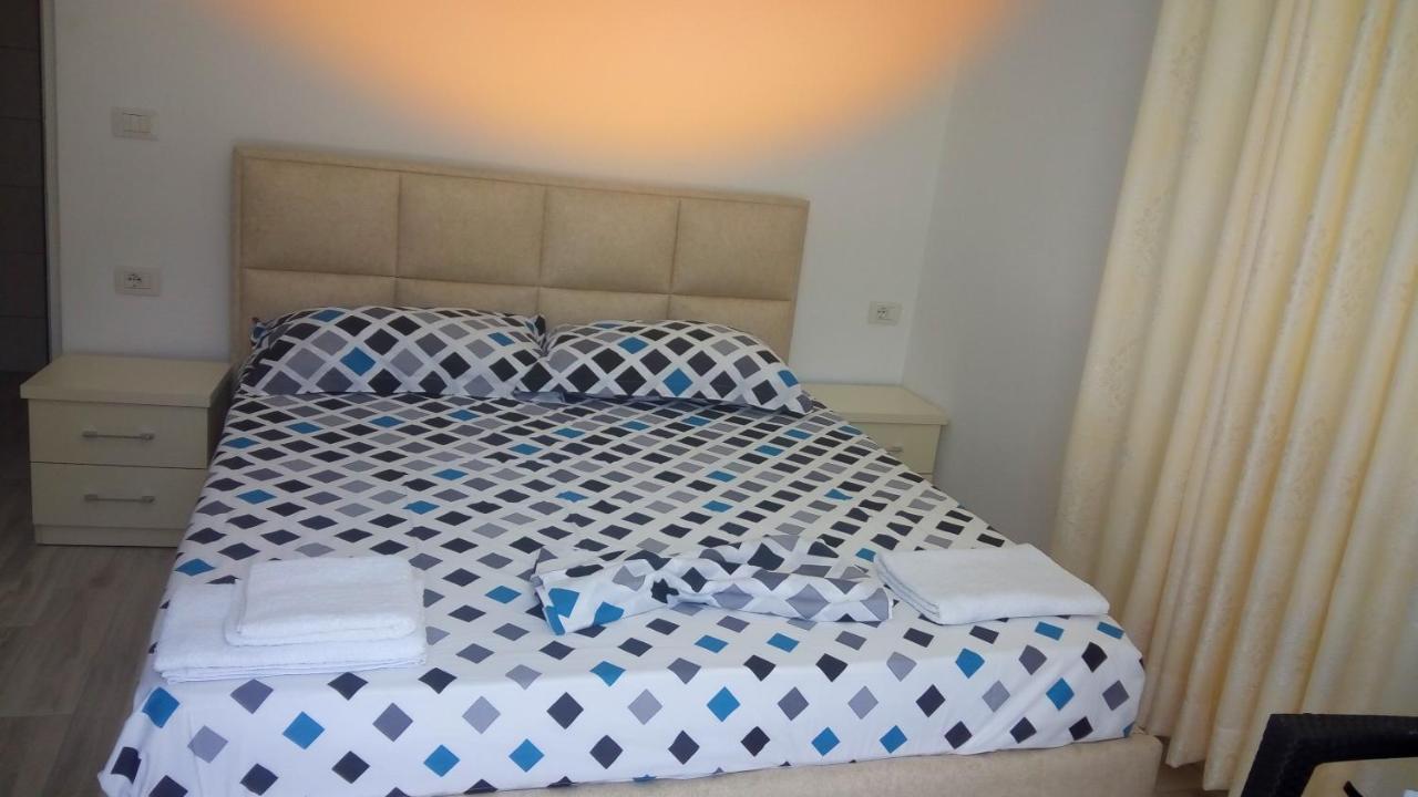 Condo Rooms Saranda Extérieur photo